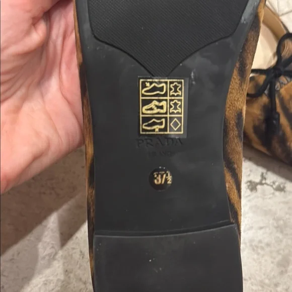 Prada Leopard Print Ballet Flats size 37.5